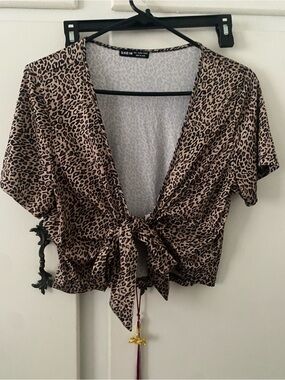 SHEIN Leopard Print Tie-Front Crop Top in Brown and Black